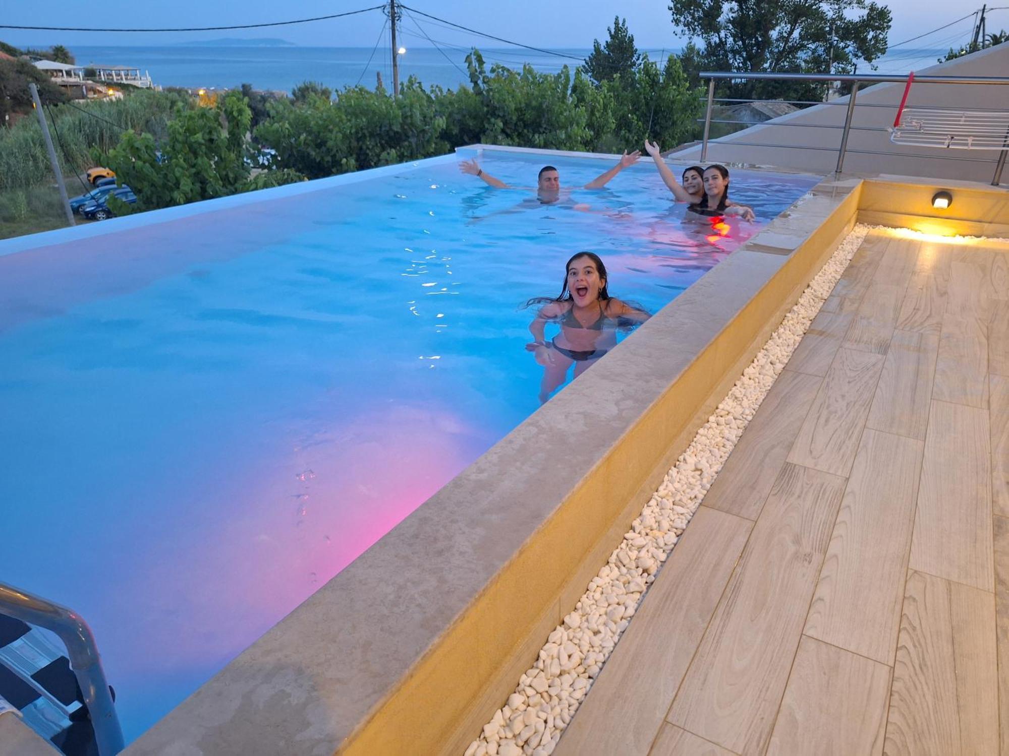 Vasillis-heated Swimming Pool With Infinity View Vitalades